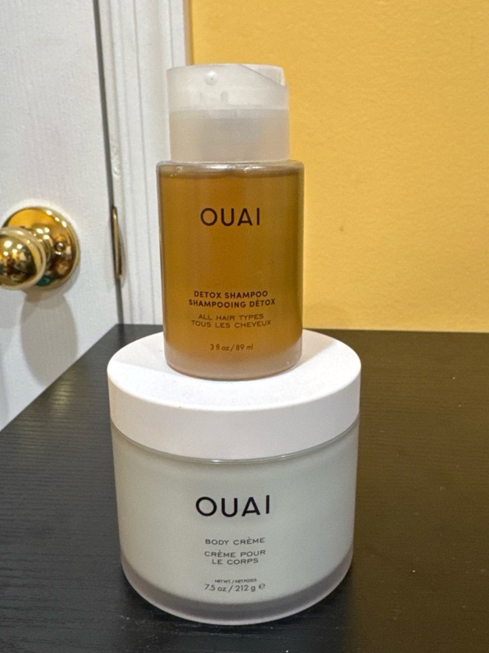 OUAI bundle - 3 oz detox shampoo and full size  Body Crème Shibuya - 7.5 oz. BN
